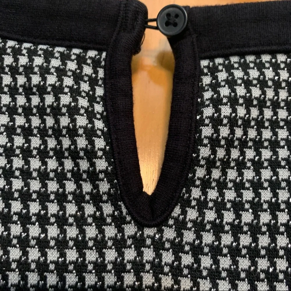 The Children’s Place Black/White Dress 16